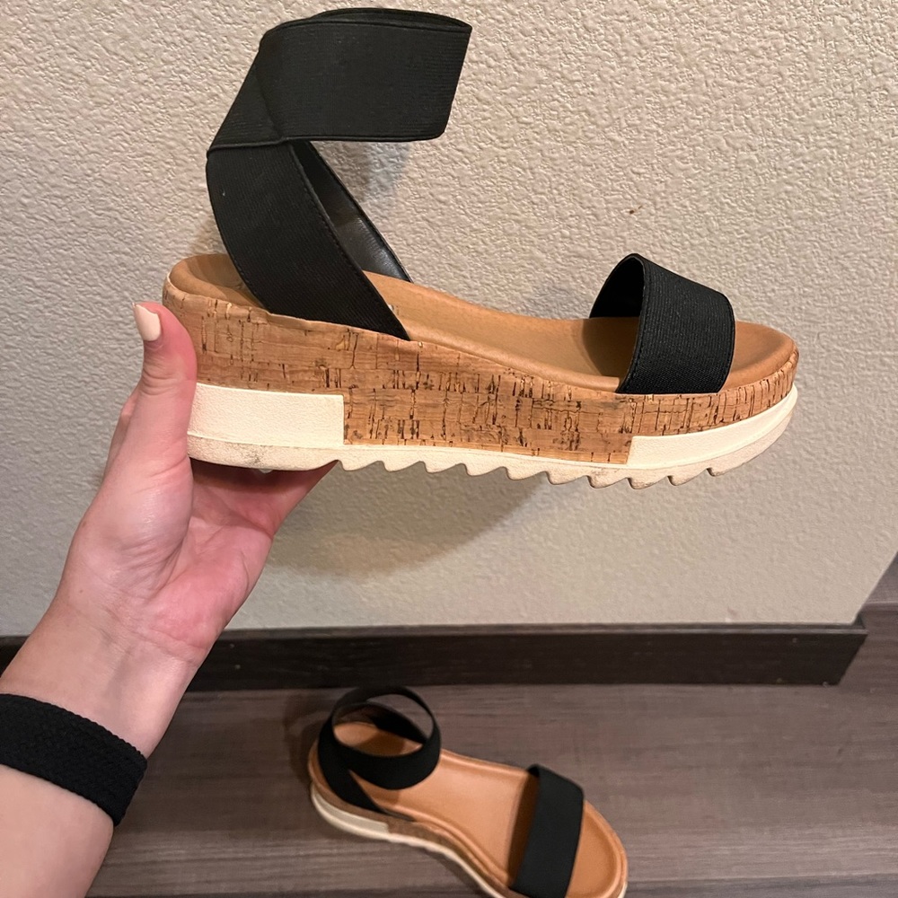 Steve Madden Platform Sandals